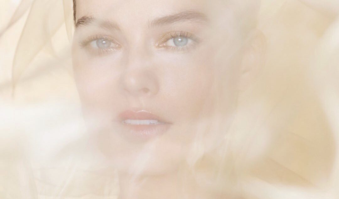 Margot Robbie, Actress - Chanel Gabrielle Essence Fragrance