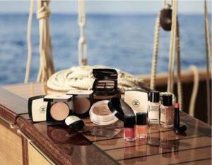 chanel glow forth set